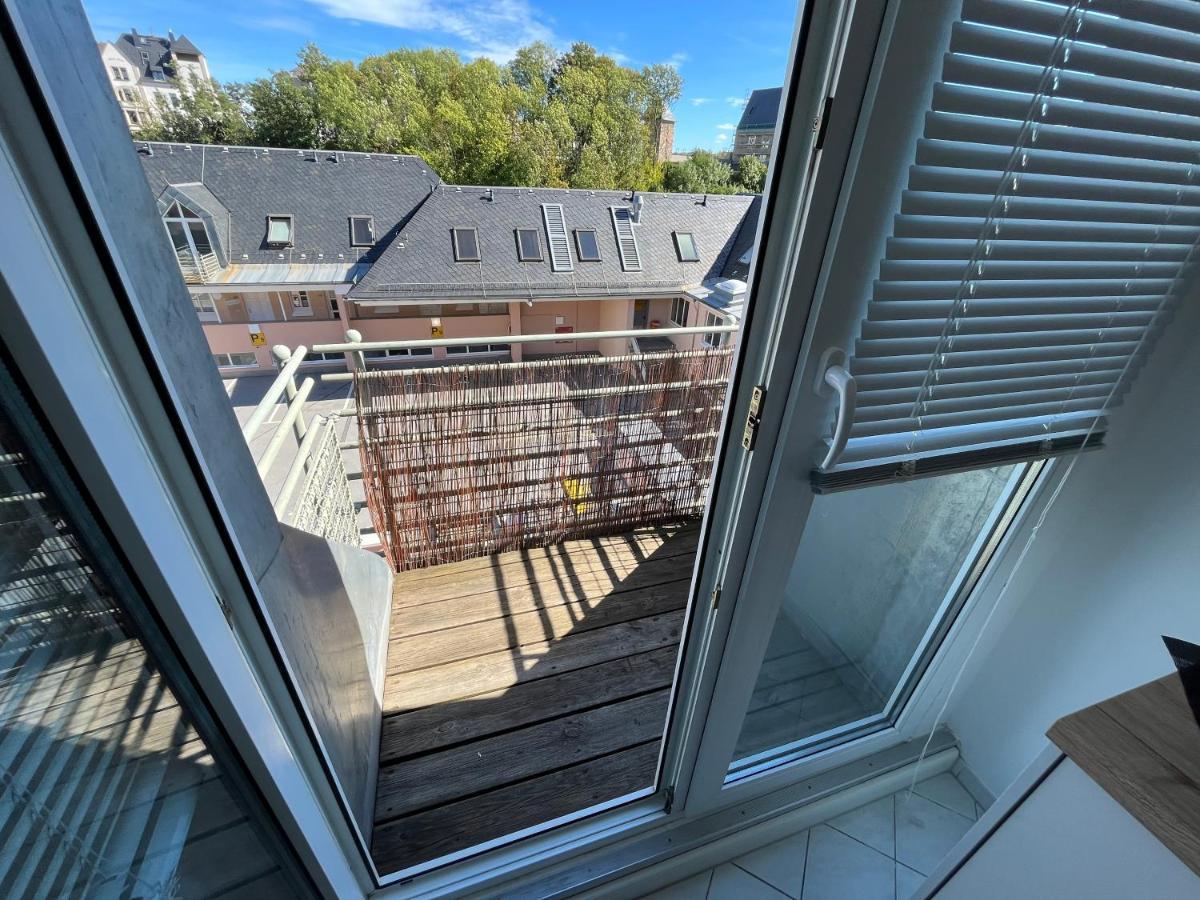 Attraktives Appartement Im Stadtzentrum Plauen Balkon Lift Extérieur photo