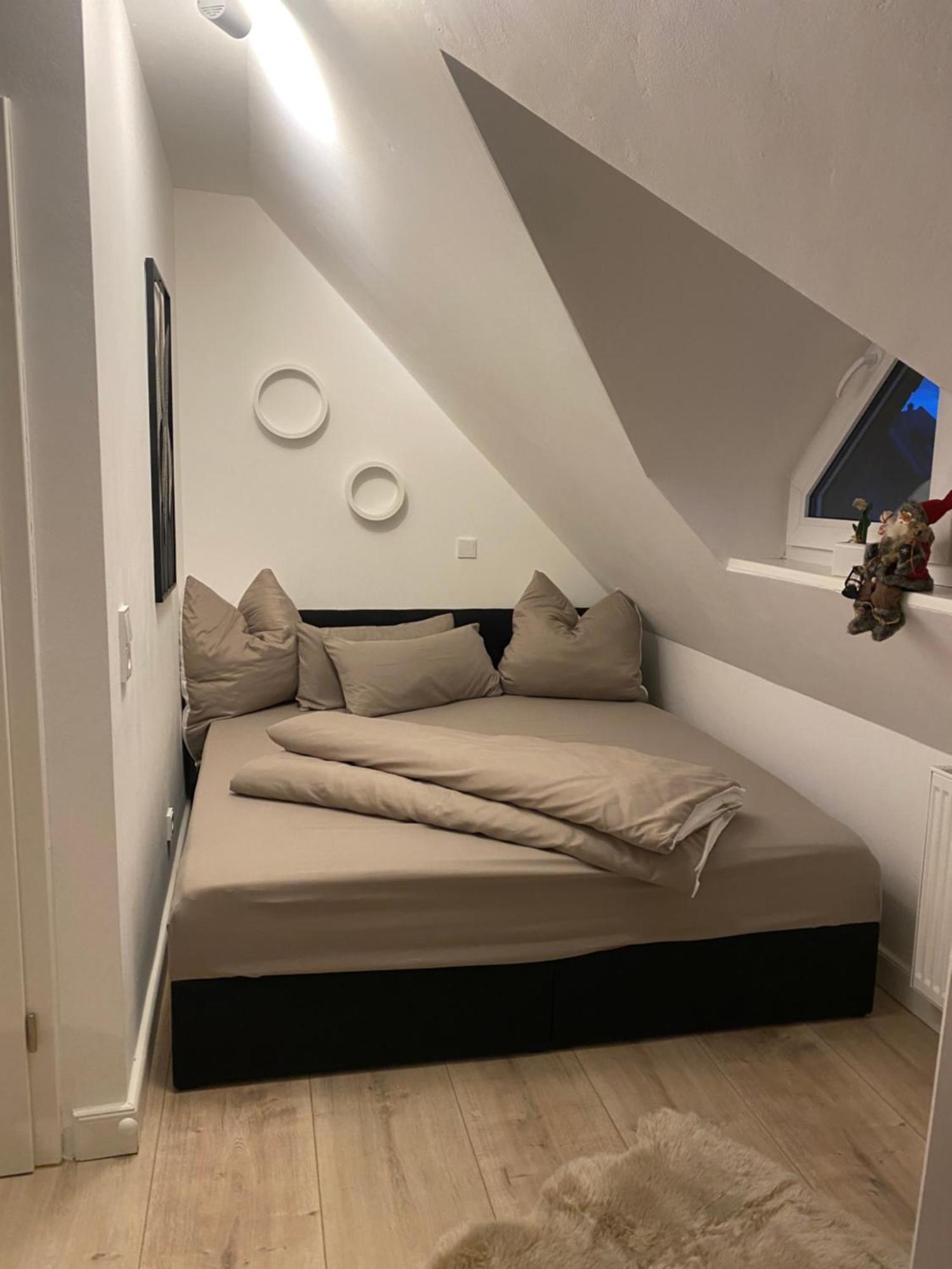 Attraktives Appartement Im Stadtzentrum Plauen Balkon Lift Extérieur photo